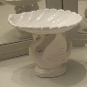 Vintage glass swan soap dish